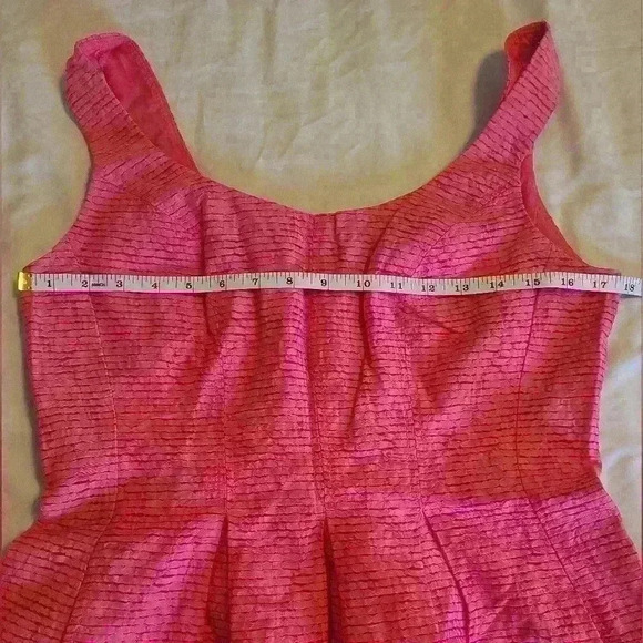 Dress - Picture 3 of 4